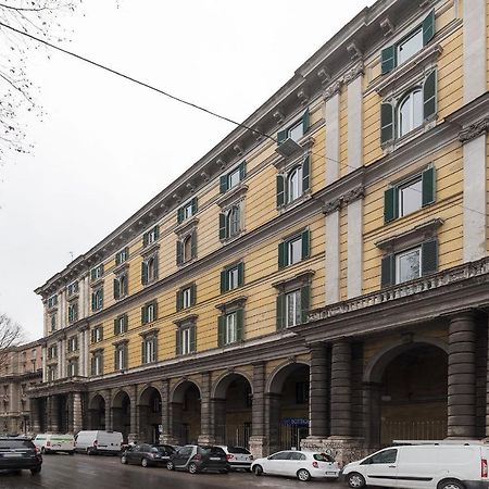 Trastevere & Ponte Sisto Cozy Flat โรม ภายนอก รูปภาพ