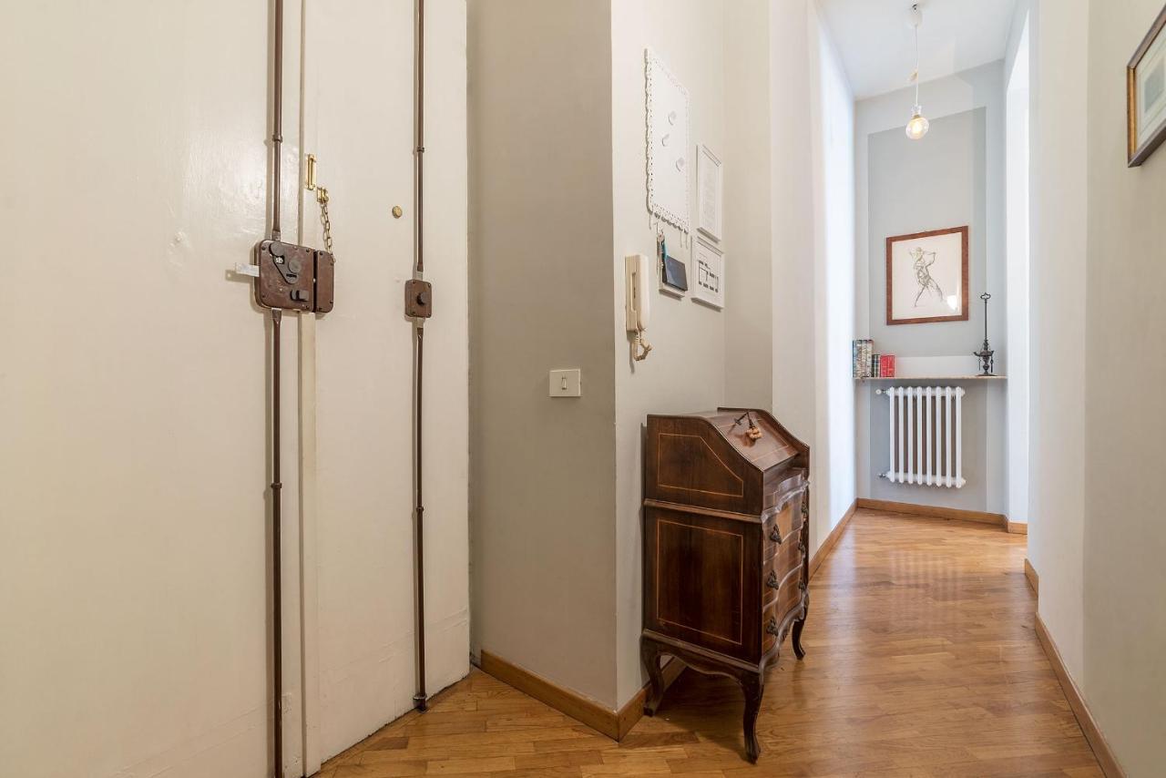 Trastevere & Ponte Sisto Cozy Flat โรม ภายนอก รูปภาพ