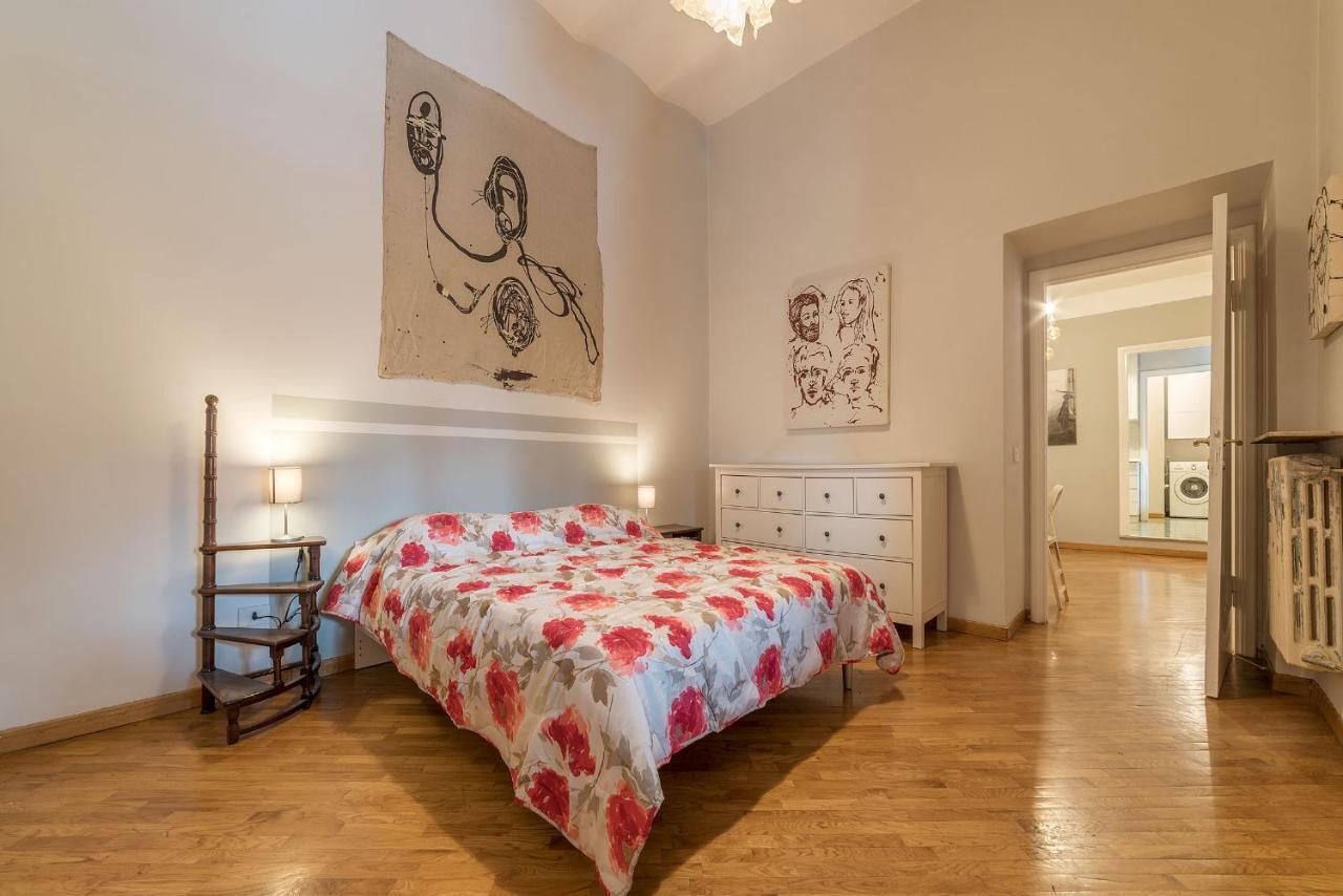 Trastevere & Ponte Sisto Cozy Flat โรม ภายนอก รูปภาพ
