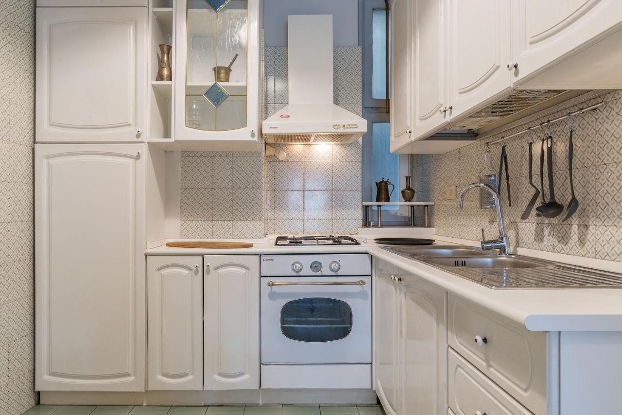 Trastevere & Ponte Sisto Cozy Flat โรม ภายนอก รูปภาพ